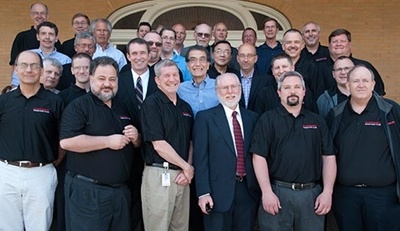 545x315_RaymondInventorsClub_GroupShot.jpg